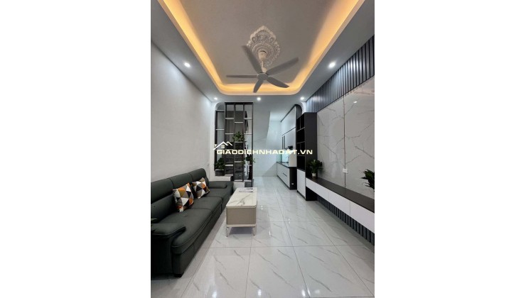 Nhà Trương Định Dân Xây Độc Lập 10m Ra Ô Tô Nhỉnh 5 Tỷ
